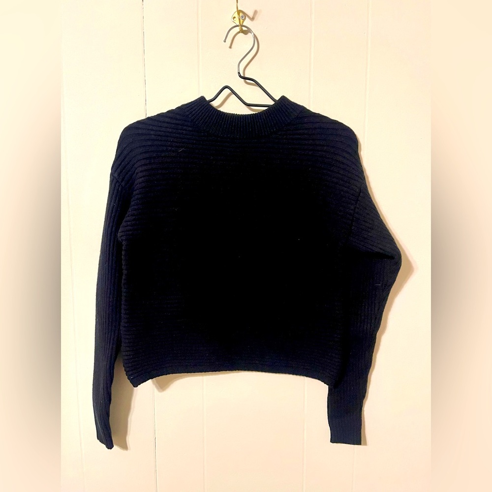 NWT Gianni Bini Mock Neck Sweater